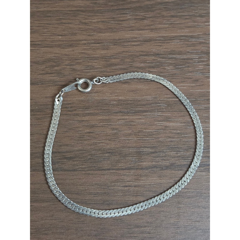 Vintage Korea Silver Tone Herringbone Chain Bracelet Flat Curb Link 7.25 Inch